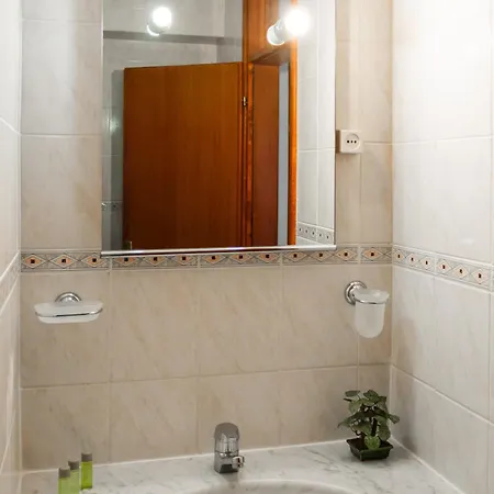 Saraj Otel