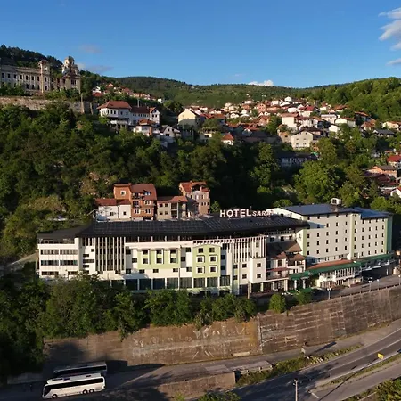 Saraj Hotel 3*